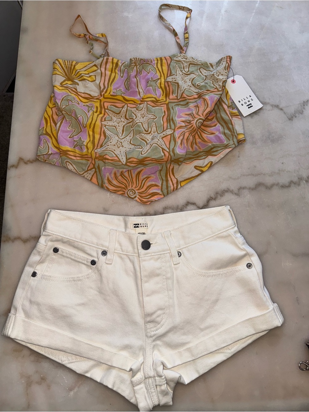 Billabong White Denim Cuffed Women's Shorts & Cropped colorful top set
